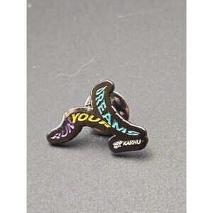 Karhu Run Your Dreams Lapel Pin